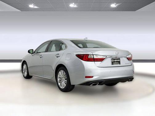 Silver Lining Metallic 2016 Lexus ES 350 Base