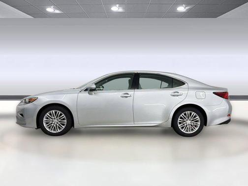 Silver Lining Metallic 2016 Lexus ES 350 Base