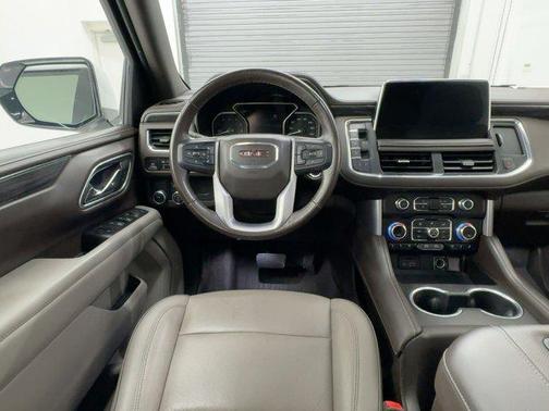 2021 GMC Yukon XL SLT