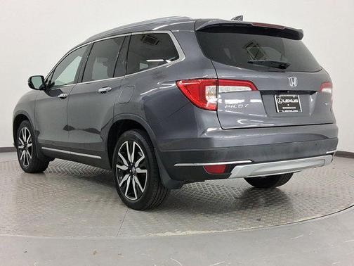 2019 Honda Pilot Touring 8-Passenger