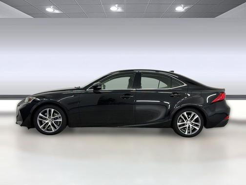 Obsidian 2019 Lexus IS 300 Base