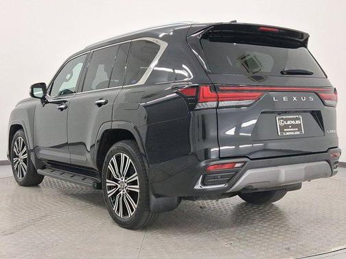 2025 Lexus LX 600 Luxury