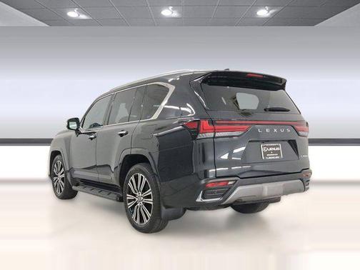 2025 Lexus LX 600 Luxury