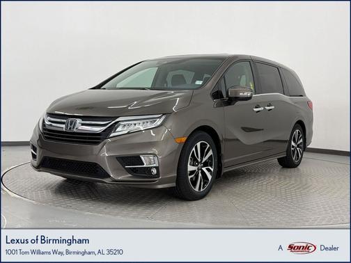 Modern Steel Metallic 2018 Honda Odyssey Elite