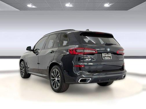 Black Sapphire Metallic 2020 BMW X5 xDrive40i