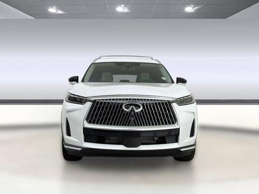 Radiant White 2026 INFINITI QX60 LUXE FWD