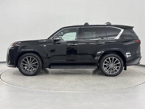 2022 Lexus LX 600 Base