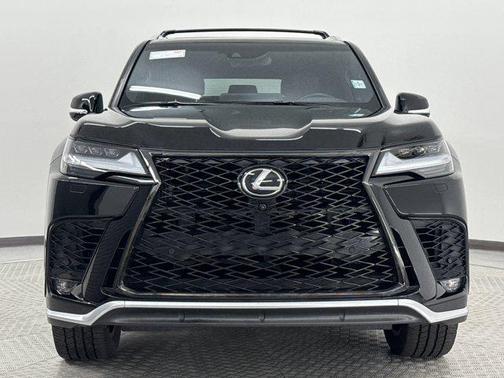 2022 Lexus LX 600 Base