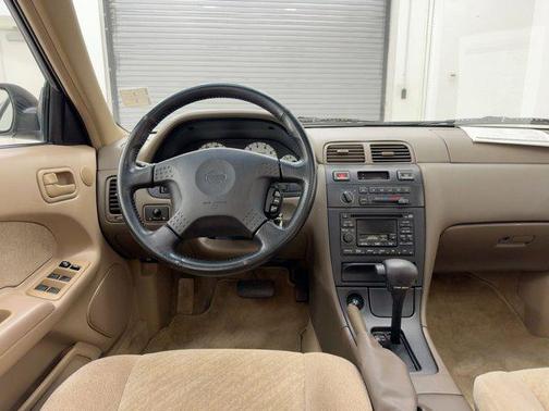 1998 Nissan Maxima GXE