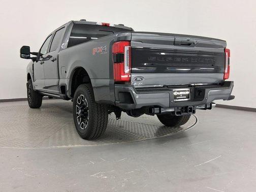 2025 Ford F-250 Platinum