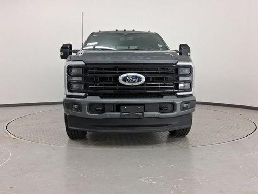 2025 Ford F-250 Platinum