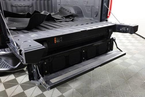 Onyx Black 2023 GMC Sierra 1500 AT4