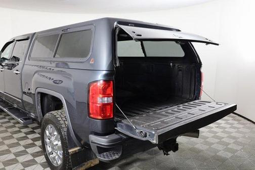 2017 GMC Sierra 2500 Denali