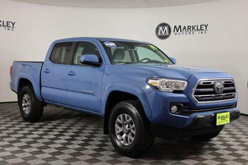 Cavalry Blue 2019 Toyota Tacoma SR5