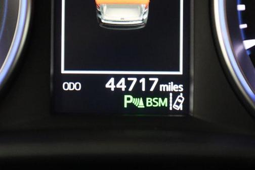 2019 Toyota Highlander Hybrid Platinum