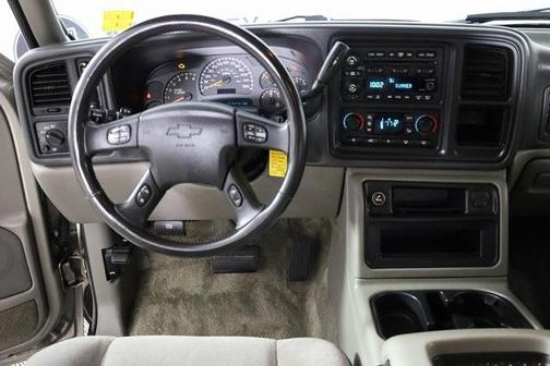 2003 Chevrolet Tahoe LS