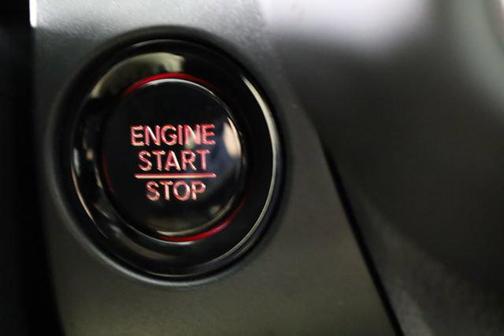 Platinum White Pearl 2026 Honda HR-V AWD Sport