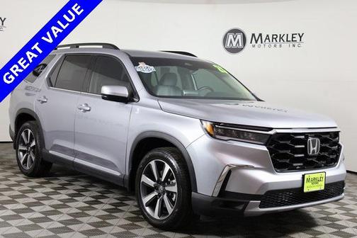 2025 Honda Pilot Touring 8-Passenger