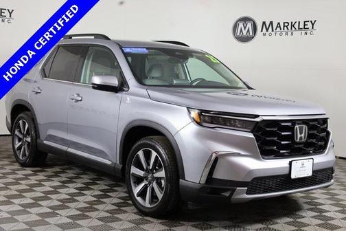 2025 Honda Pilot Touring 8-Passenger