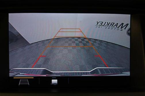 Summit White 2022 GMC Canyon AT4