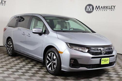 Solar Silver Metallic 2025 Honda Odyssey EX-L