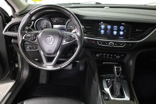 Smoked Pearl Metallic 2018 Buick Regal TourX Essence