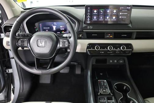 Solar Silver Metallic 2026 Honda Pilot EX-L