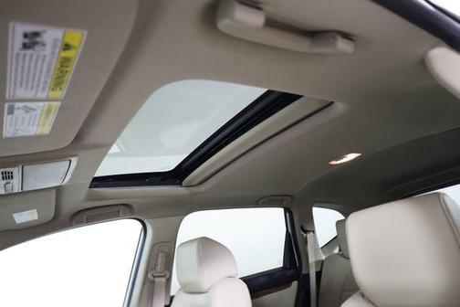 Platinum White Pearl 2022 Honda CR-V Hybrid EX-L