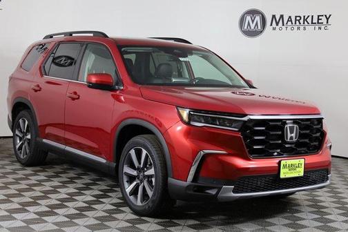 2025 Honda Pilot Touring 8-Passenger