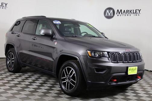 Granite Crystal Metallic Clearcoat 2021 Jeep Grand Cherokee Trailhawk