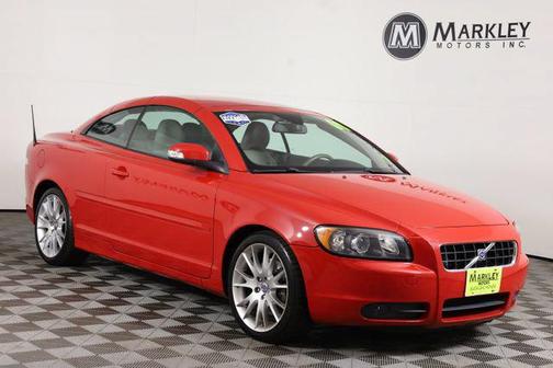 Passion Red 2008 Volvo C70 T5 M
