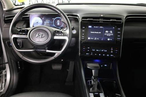 Shimmering Silver 2023 Hyundai TUCSON SEL