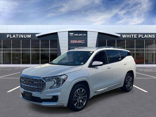 White Frost Tricoat 2024 GMC Terrain Denali