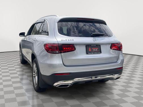 2022 Mercedes-Benz GLC 300 4MATIC