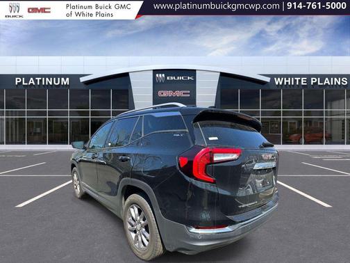Ebony Twilight Metallic 2022 GMC Terrain SLT