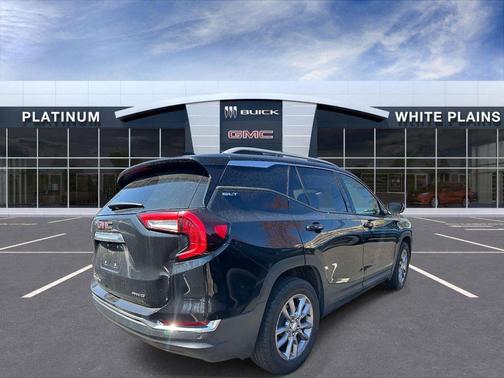 Ebony Twilight Metallic 2022 GMC Terrain SLT