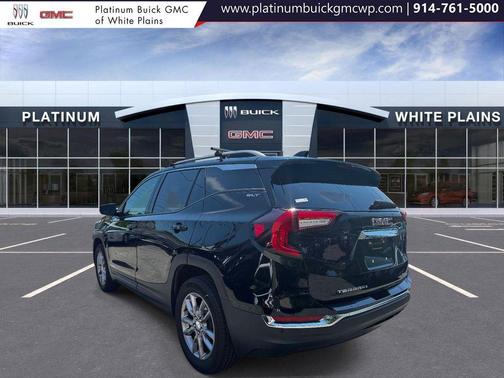 Ebony Twilight Metallic 2023 GMC Terrain SLT