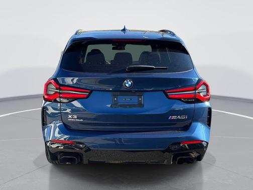 2024 BMW X3 M40i