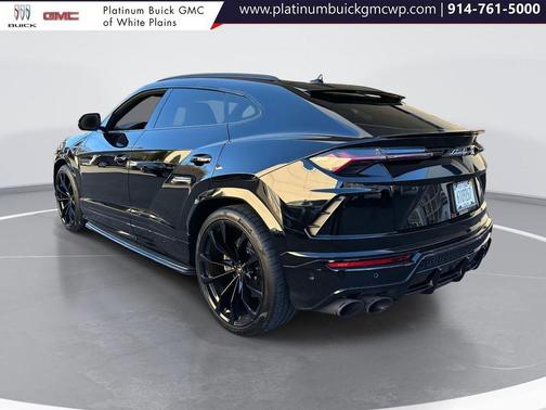 2021 Lamborghini Urus Graphite Capsule