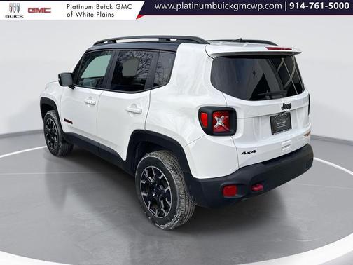 2023 Jeep Renegade Trailhawk