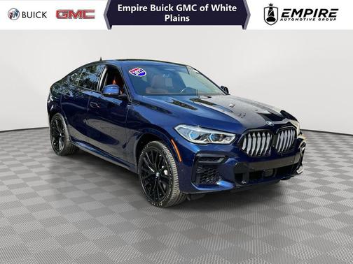 2022 BMW X6 M50i