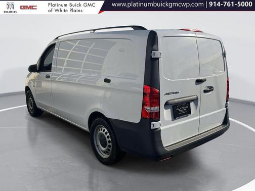 2023 Mercedes-Benz Metris Base