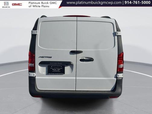 2023 Mercedes-Benz Metris Base