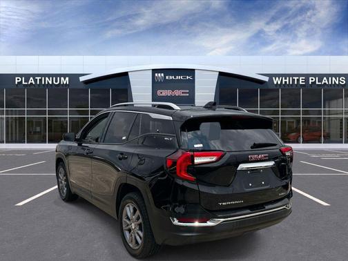 Ebony Twilight Metallic 2023 GMC Terrain SLT