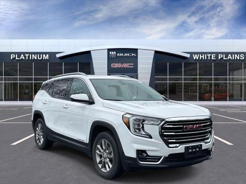 Summit White 2024 GMC Terrain SLT
