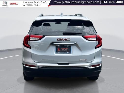 2022 GMC Terrain AWD AT4