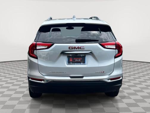 2022 GMC Terrain AWD AT4