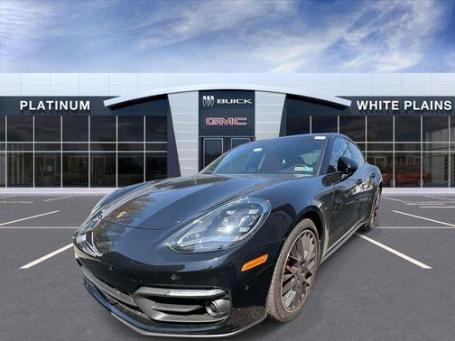 Black 2023 Porsche Panamera 4 Platinum Edition