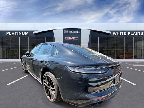 Black 2023 Porsche Panamera 4 Platinum Edition