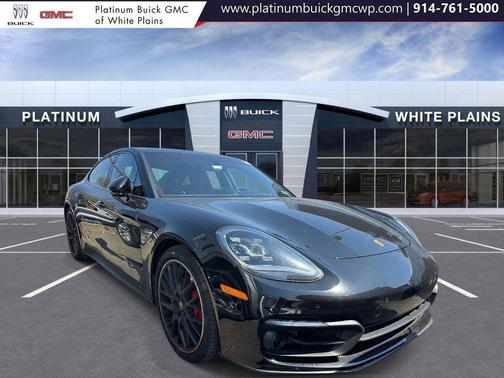 Black 2023 Porsche Panamera 4 Platinum Edition